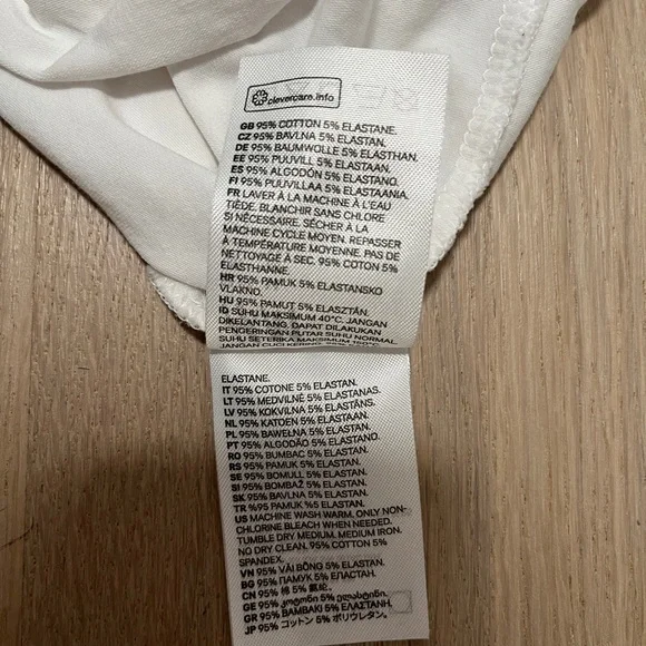 2 Men's H&M slim fit polos, size medium, blue and white - Picture 5 of 5